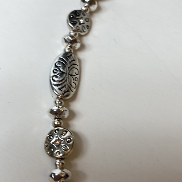 Silver Toned Necklace 16" + 3" Extender - Picture 3 of 8